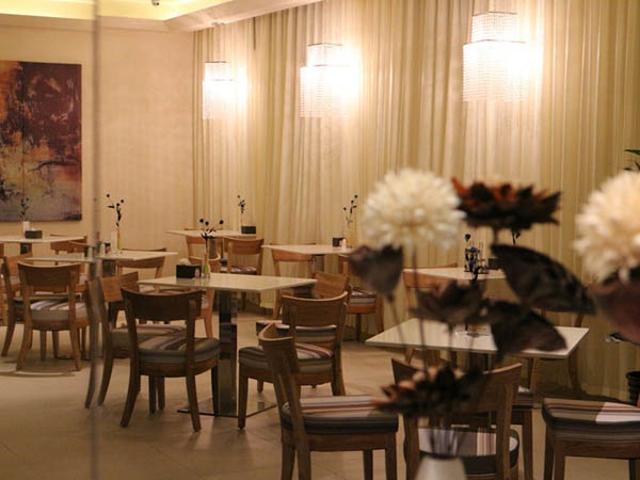 Jinjiang Inn Select Xining West Wusi Road New Hualian Square Exterior foto